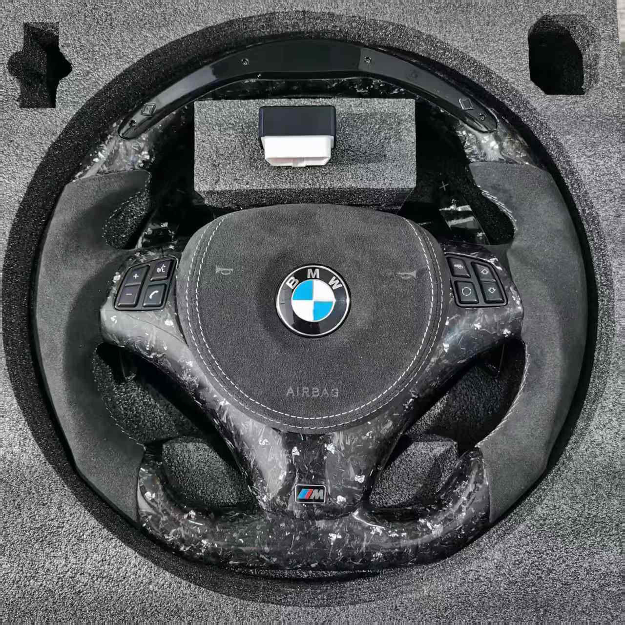 Carbon steering wheel for BMW E36, E92 etc.