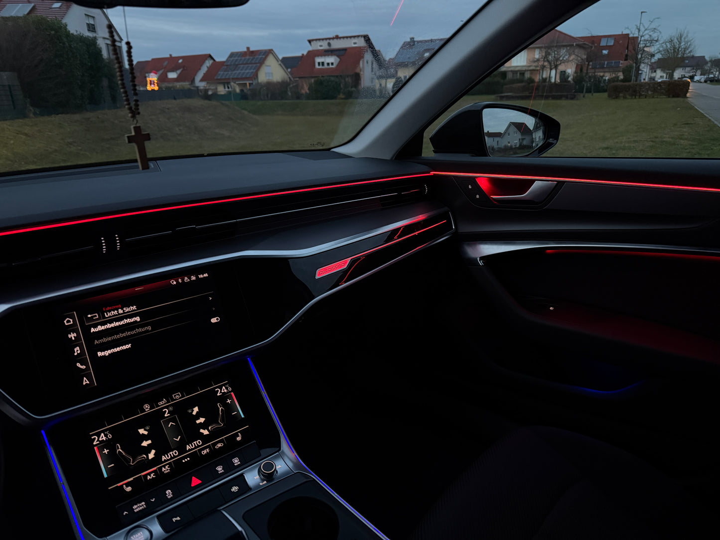 Ambientebeleuchtung für Audi A6 S6 RS6 C8/4K inkl. Einbau (Nachrüstung)