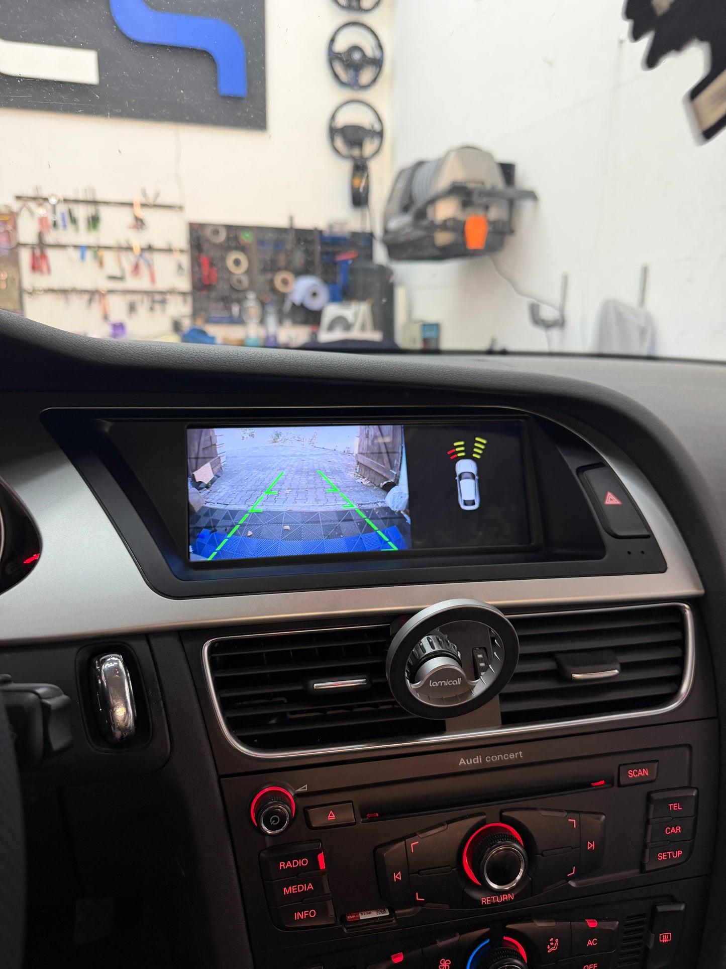 CarPlay & Android Nachrüstung für Audi A4 S4 RS4 / A5 S5 RS5 B8