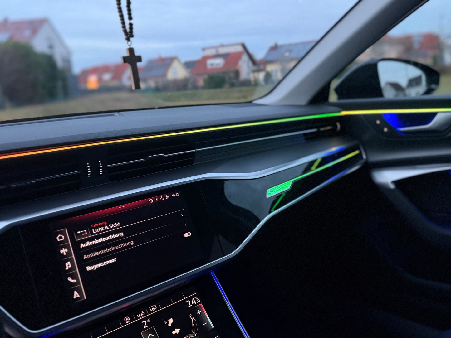 Ambientebeleuchtung für Audi A6 S6 RS6 C8/4K inkl. Einbau (Nachrüstung)