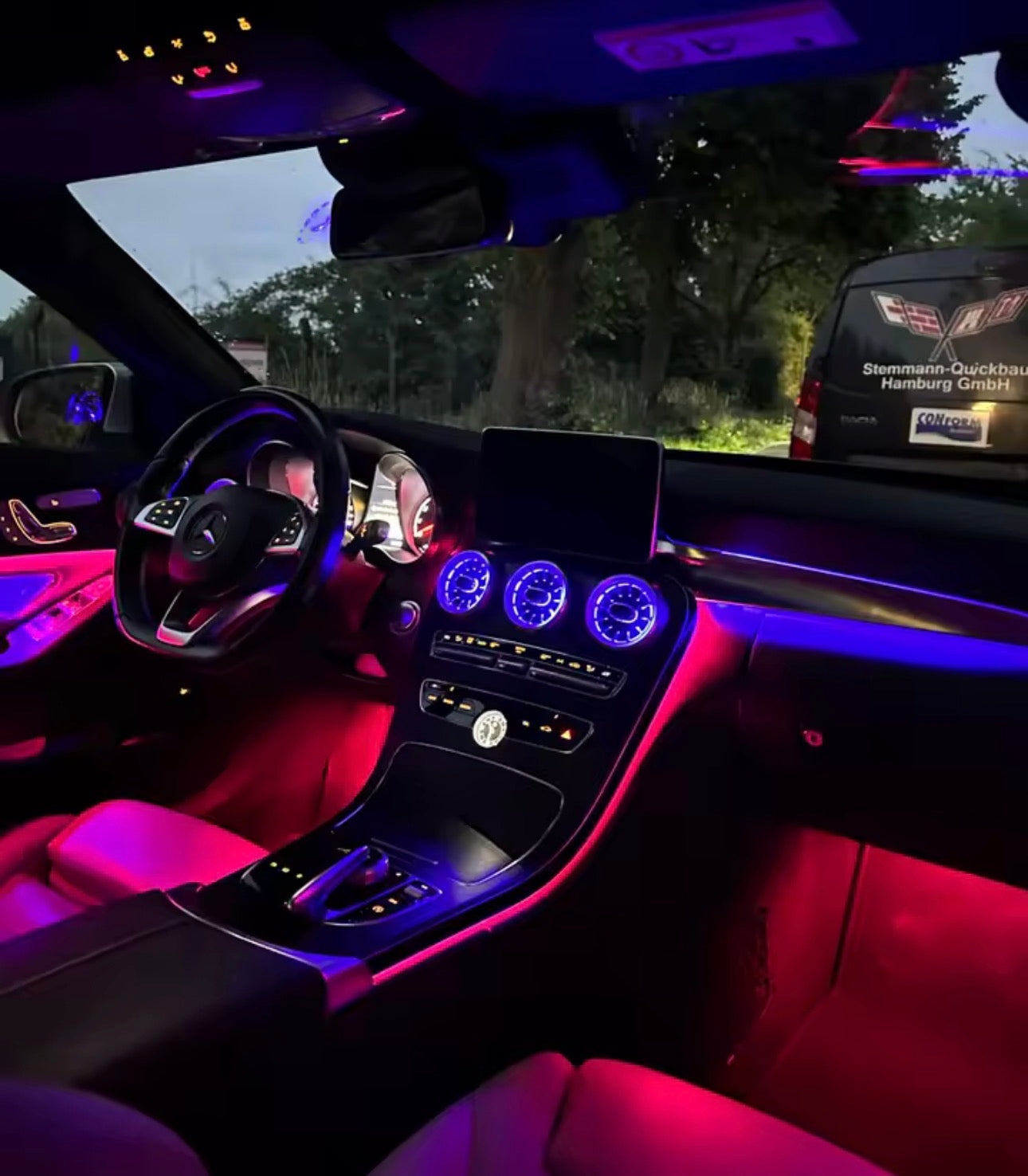 CS Ambientebeleuchtung für Mercedes C-Klasse (W205) 64-Farben inkl. Einbau (Nachrüstung)