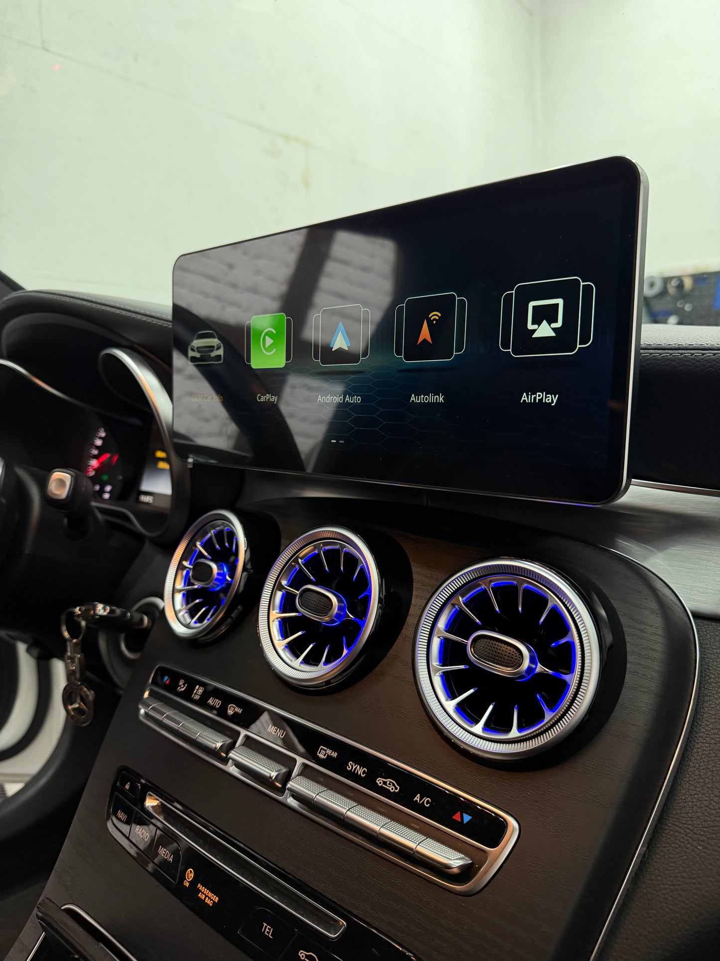 Carplay & Android Auto für Mercedes W205 S205 C205 X253 W447 NTG 5.0