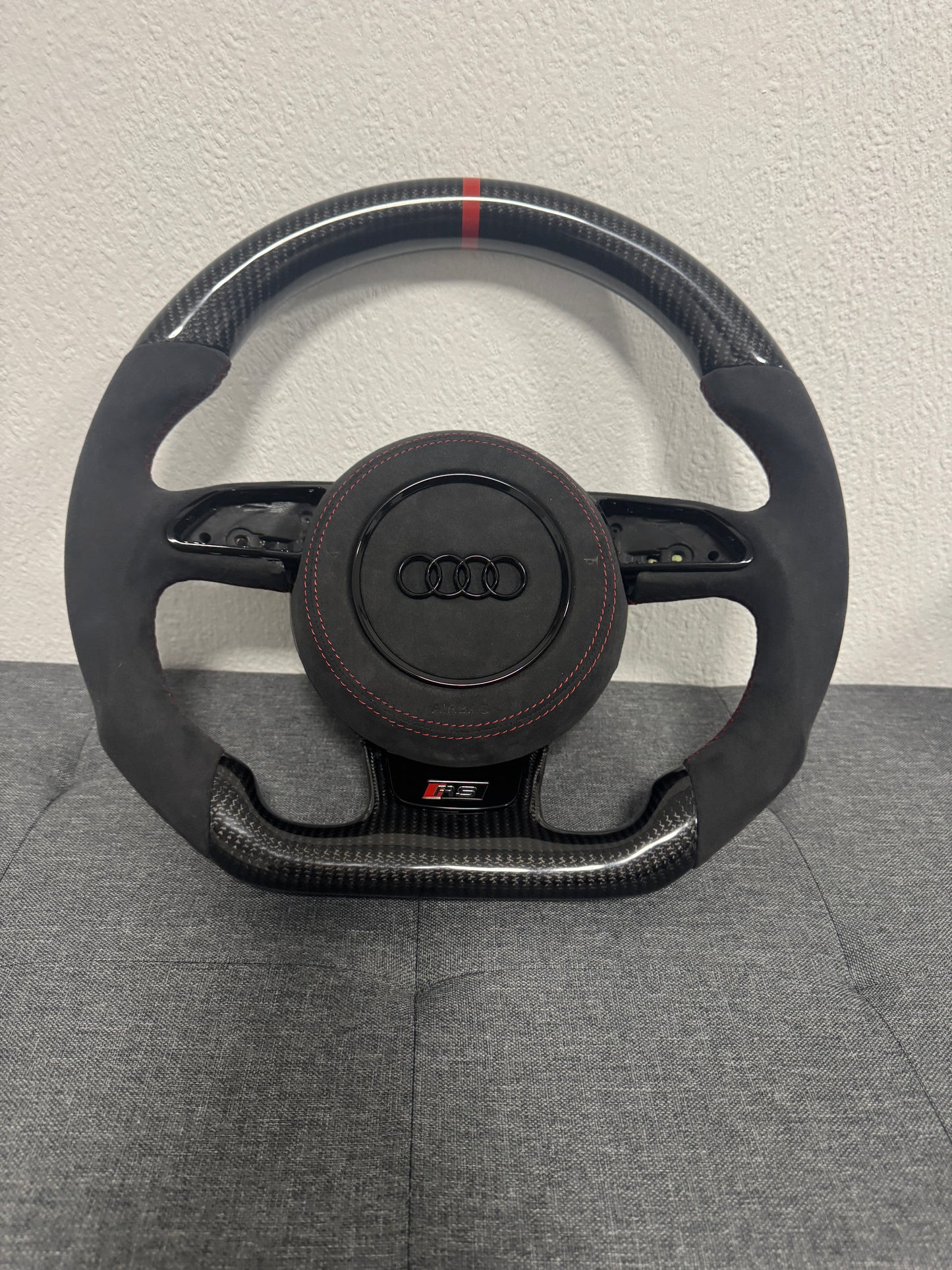 Carbon Lenkrad für Audi A3, A4, S3, S4, RS3, RS4